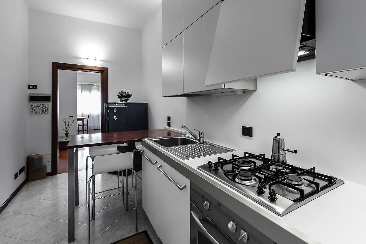 Milano Darsena Apartment